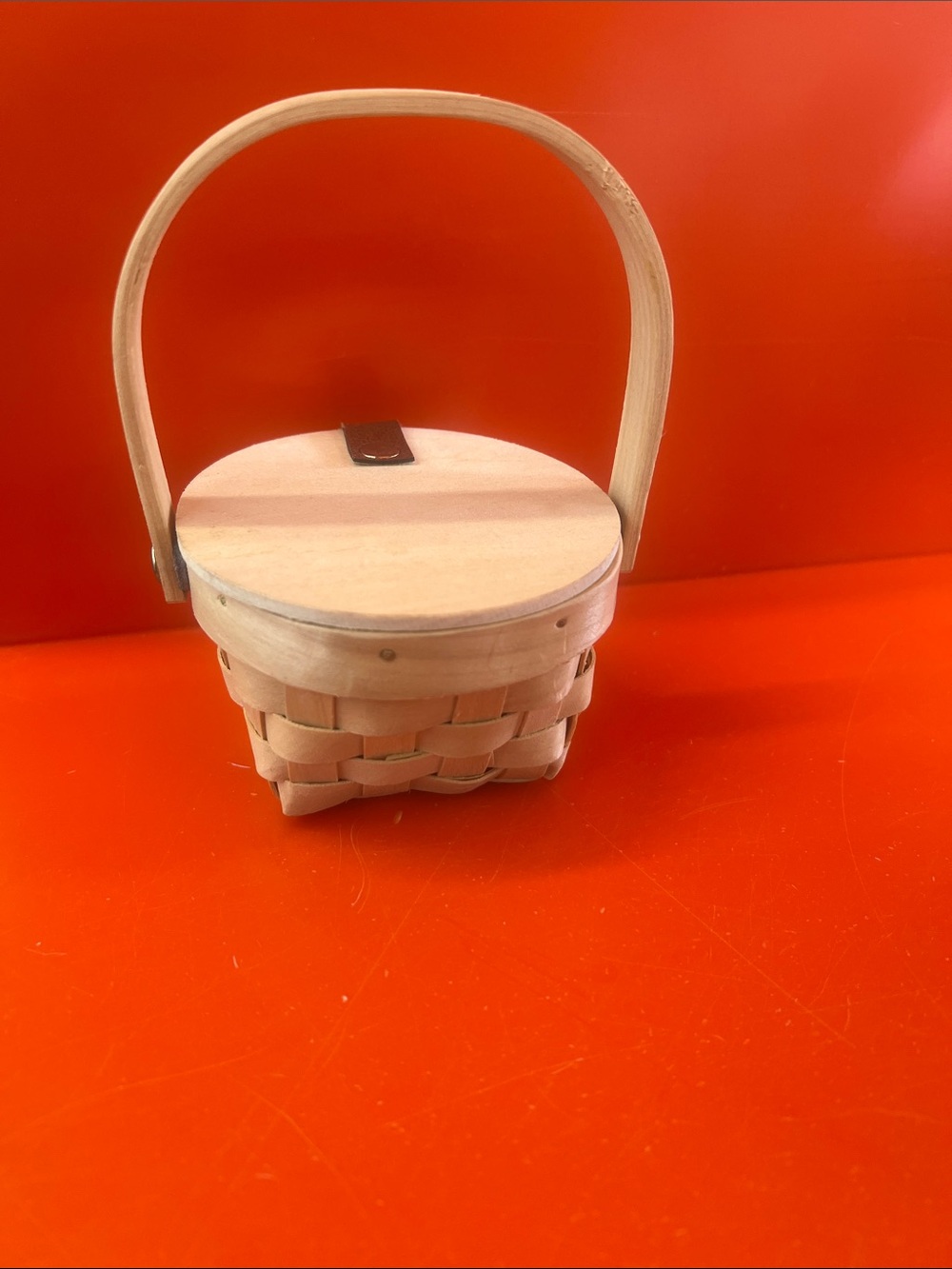 Natural Wood Mini Basket Handled Accessory - Natural Color